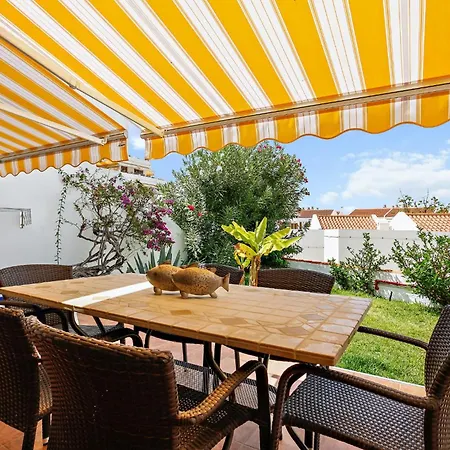 Private Terrace & Heated Pool - Garden City, Costa Adeje *